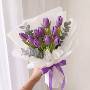 Ramo de 10 Tulipanes Morados